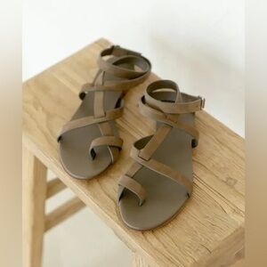 Jenni Kayne Oiled Leather Strappy Sandals Laurel Olive Green Size EU 37